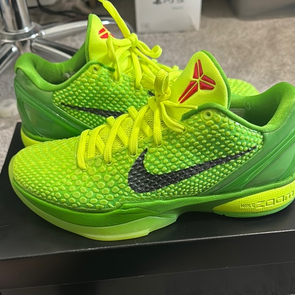 kobe 6 grinch flight club